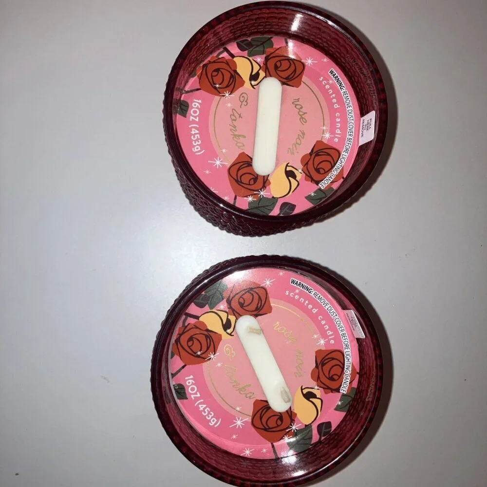 Rose Noir & Tonka Red Detailed Glass Candle Set Of 2 16oz Each Candle
